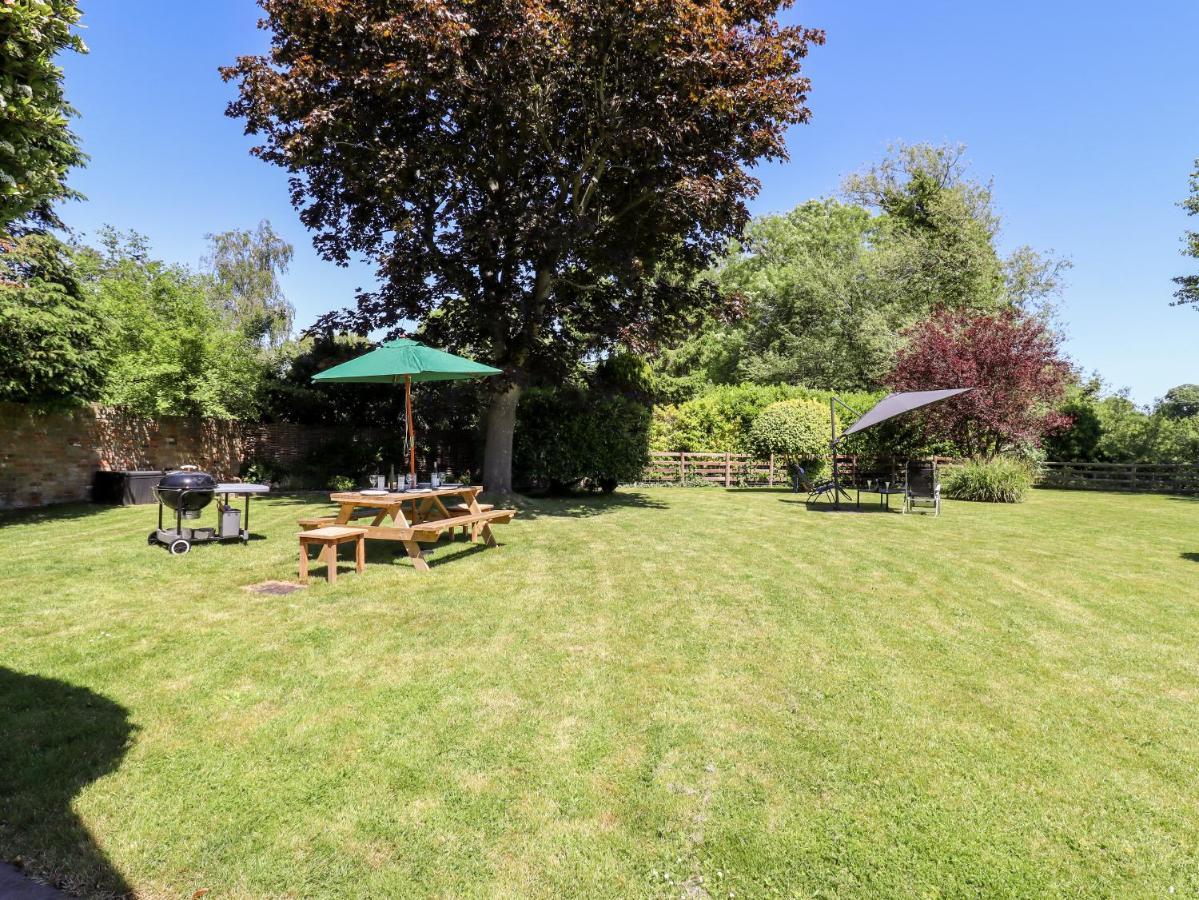 Вилла Bakehouse Farm Принцес-Рисборо Экстерьер фото
